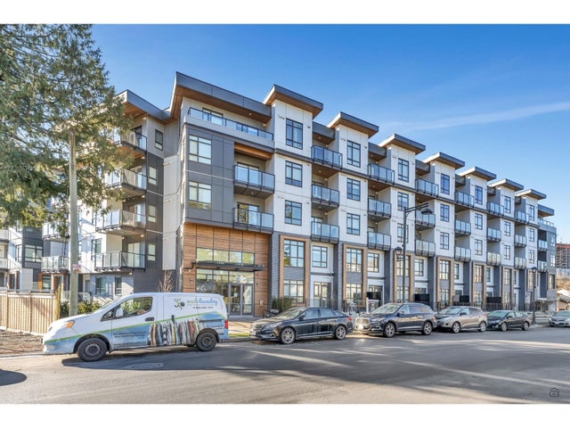 531 13968 Laurel Drive, Surrey