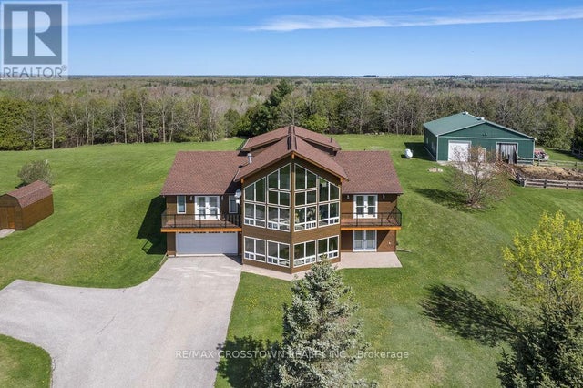 5556 10th Sideroad Road, Essa