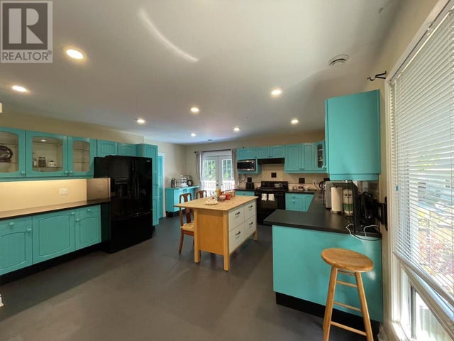 5065 1 Avenue, Delta