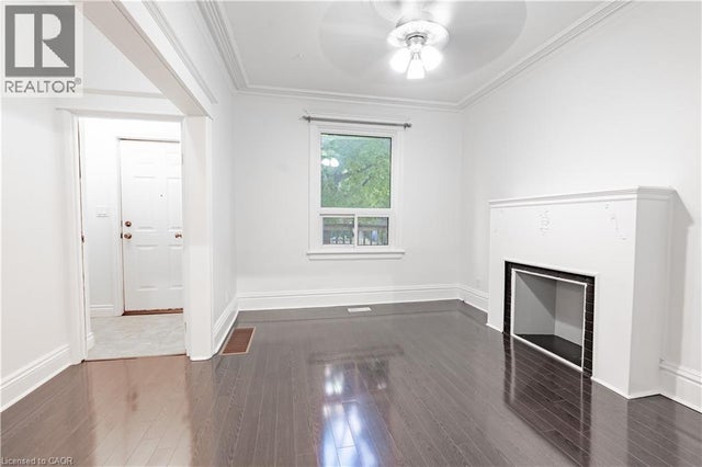 6 East 32nd Street, Hamilton