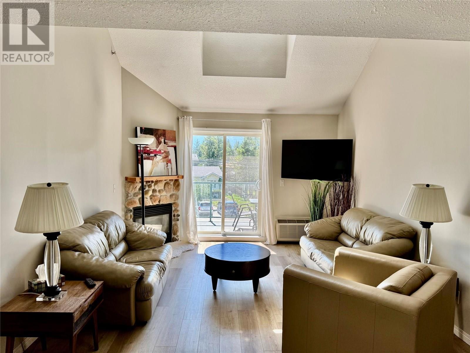 4767 Forsters Landing Road Unit# 305, Radium Hot Springs