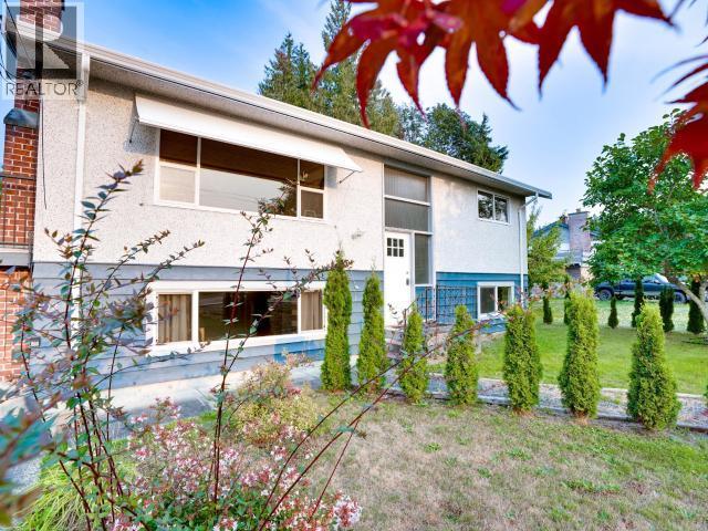 4172 Manson Ave, Powell River