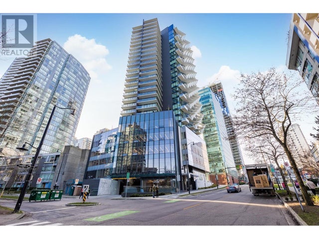 1102 620 Cardero Street, Vancouver