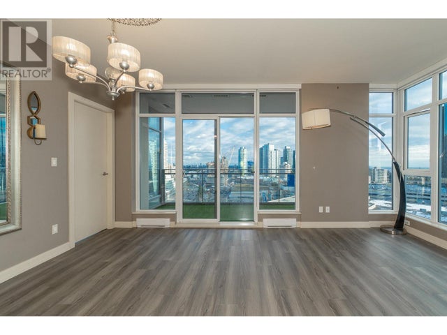 1909 4688 Kingsway, Burnaby