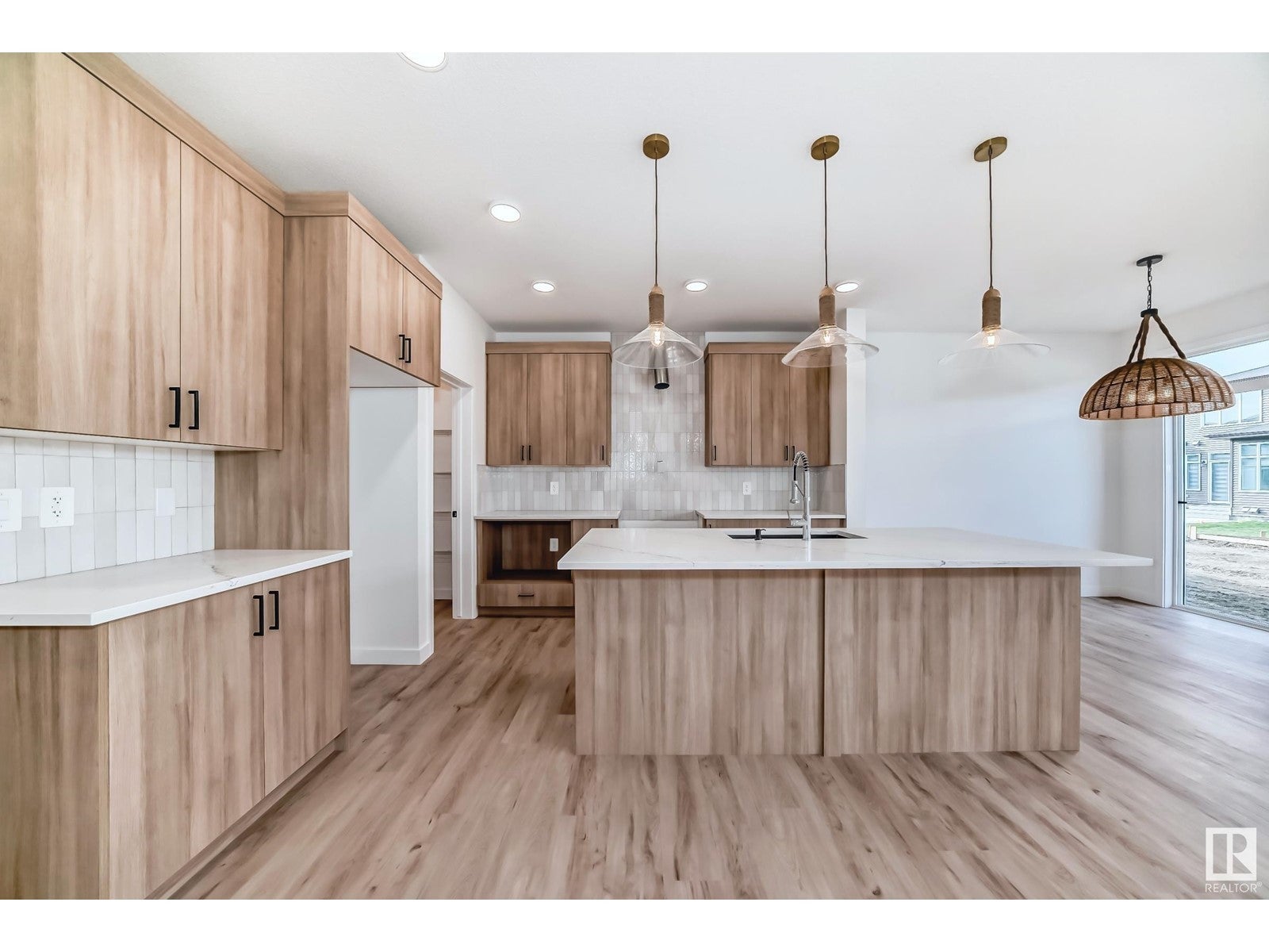 5442 Kootook Rd Sw, Edmonton