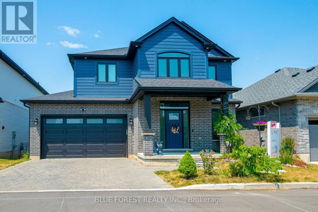 2 - 2810 Sheffield Place, London South (south U)