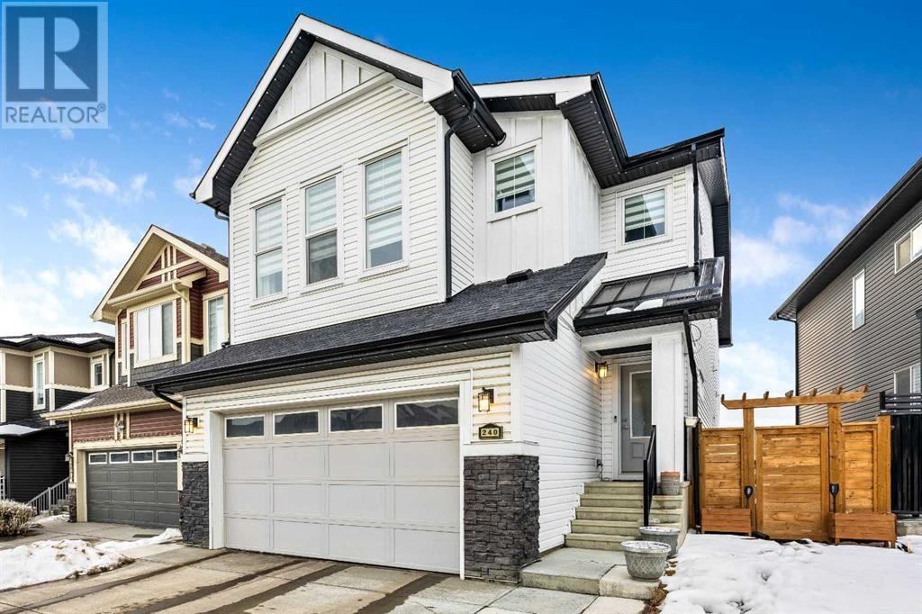 240 Lucas Crescent Nw, Calgary