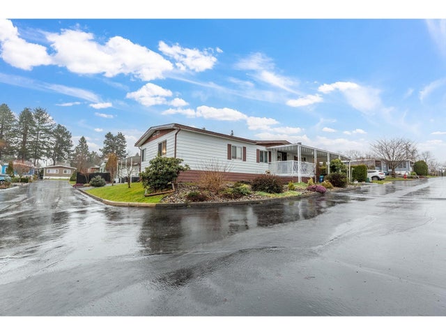 131 8234 134 Street, Surrey