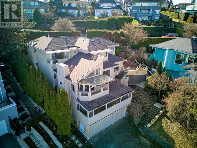 4628 Puget Drive, Vancouver