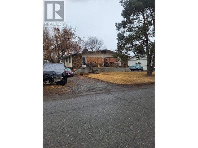 3336 - 3338 Overlander Drive, Kamloops