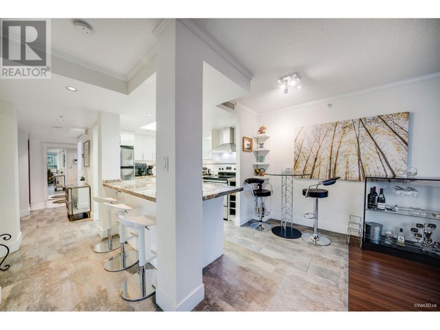 701 1050 Burrard Street, Vancouver