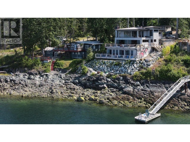 5435 Jervis Inlet Road, Egmont
