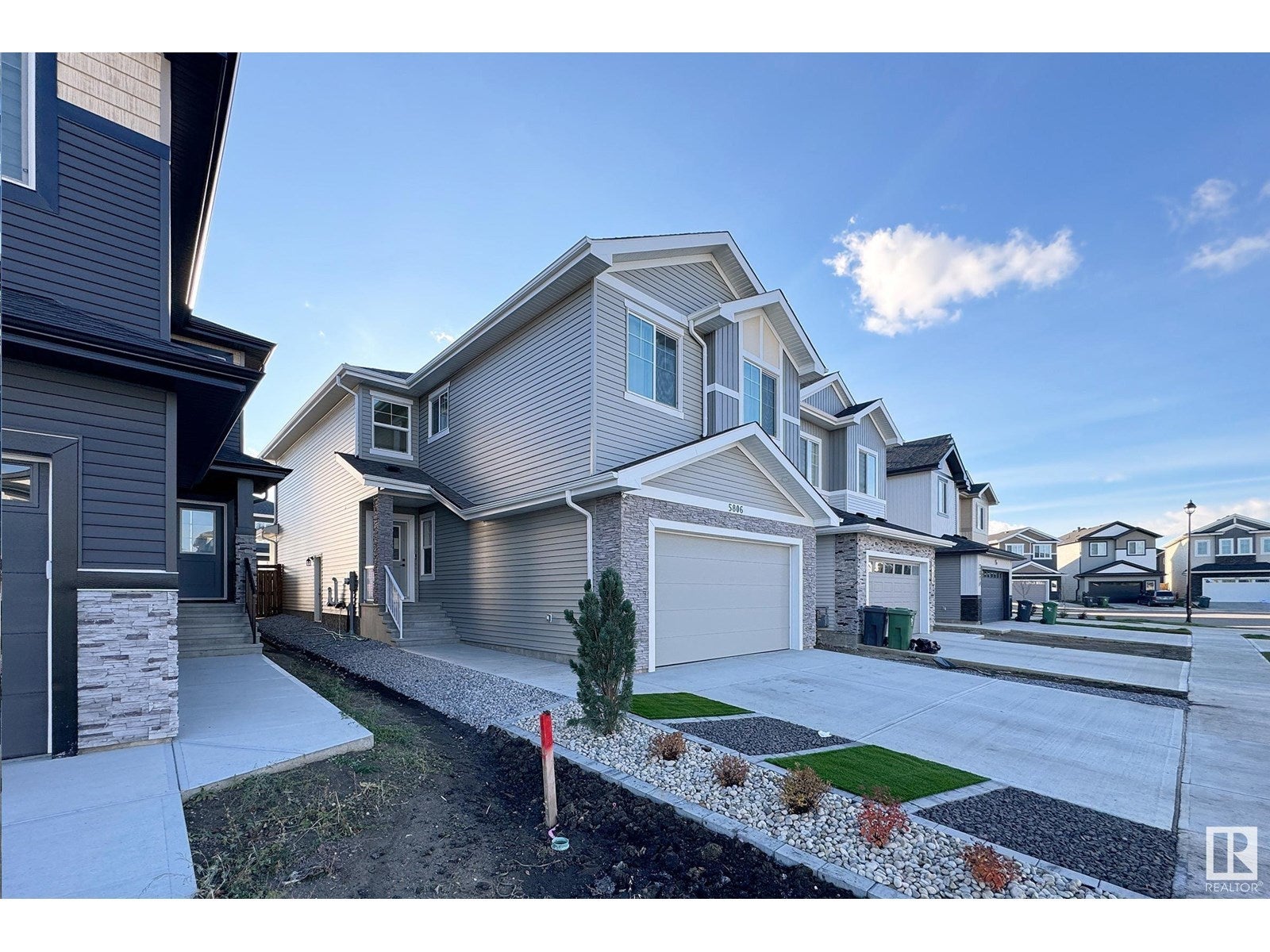 5806 Peltier Close, Beaumont