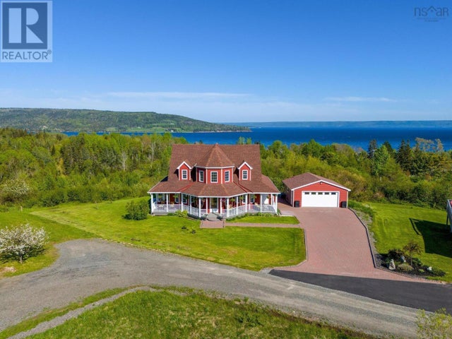 20 Harvey Drive, Baddeck