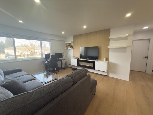 218 11816 88 Avenue, Delta