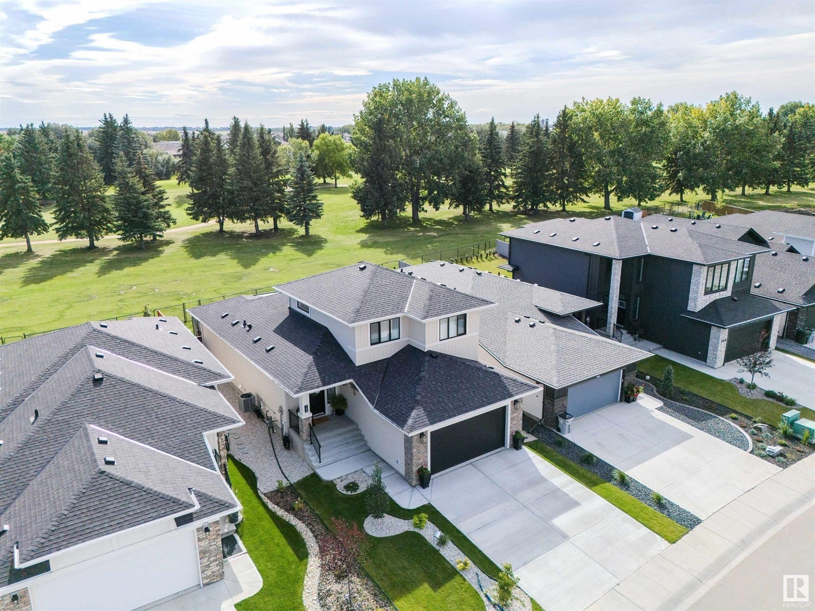 144 Graybriar Dr, Stony Plain