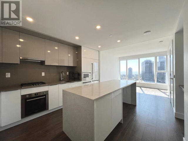 2403 4711 Hazel Street, Burnaby