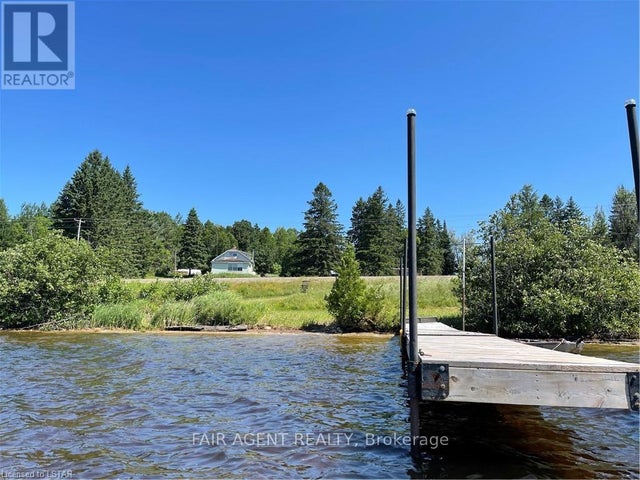 2442 Highway 520, Magnetawan