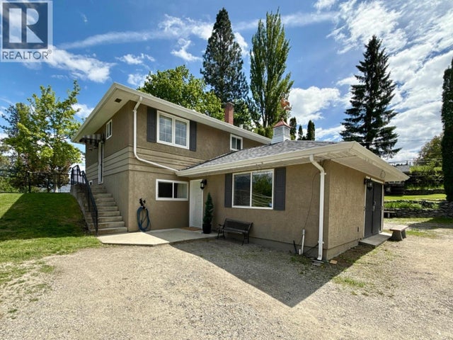 2211 West Bench Drive, Penticton