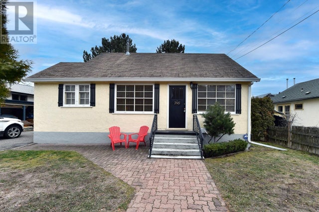 795 Elliot Avenue, Kelowna