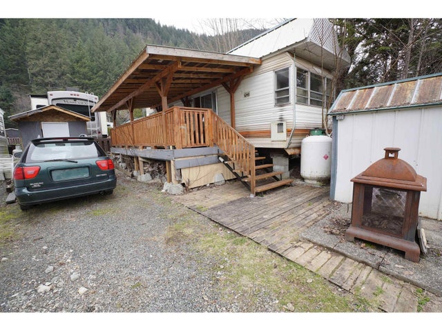 2 30860 Trans Canada Highway|yale "“ Dogwood Valley, Yale