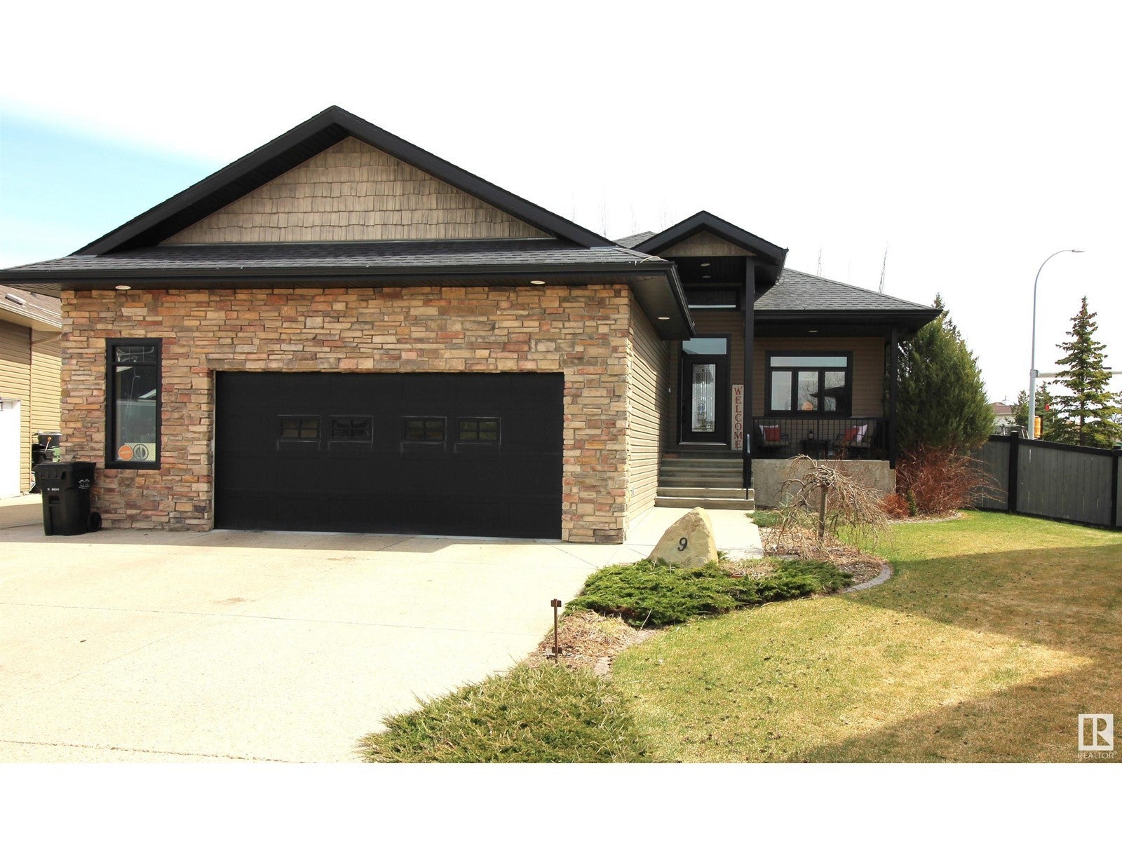9 Keep Cr, Leduc