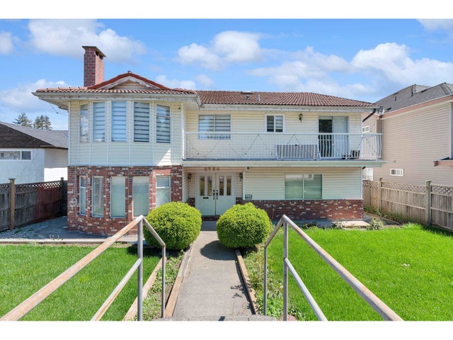 8724 128 Street, Surrey