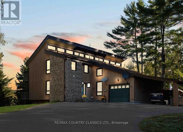 13 Lorbetski Road, Madawaska Valley