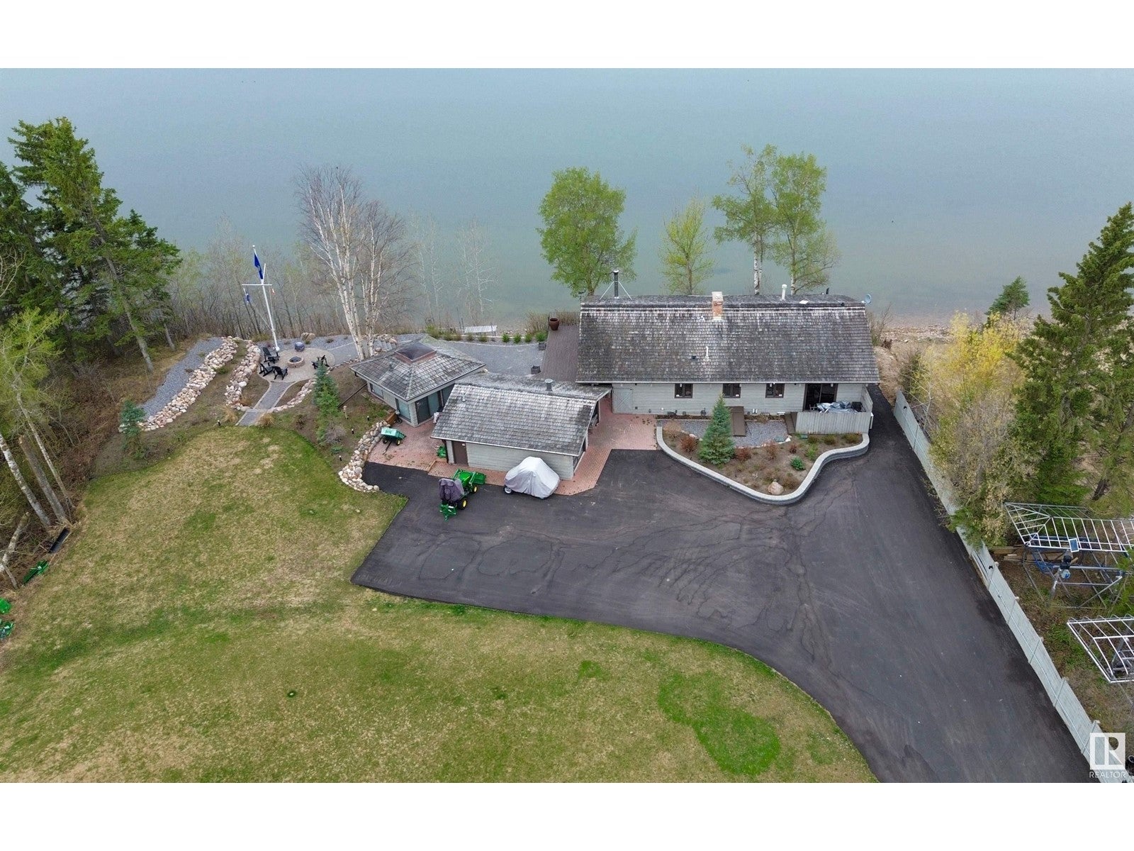139 Silver Beach Rd, Rural Wetaskiwin County