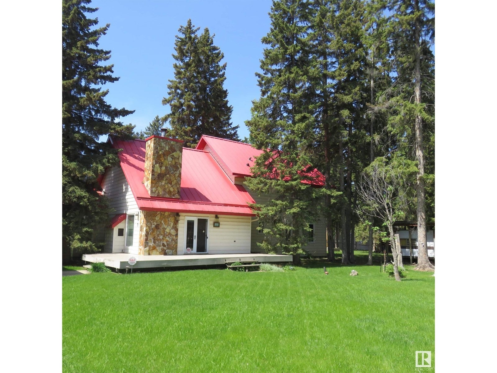 6333 49 St, Rural Wetaskiwin County