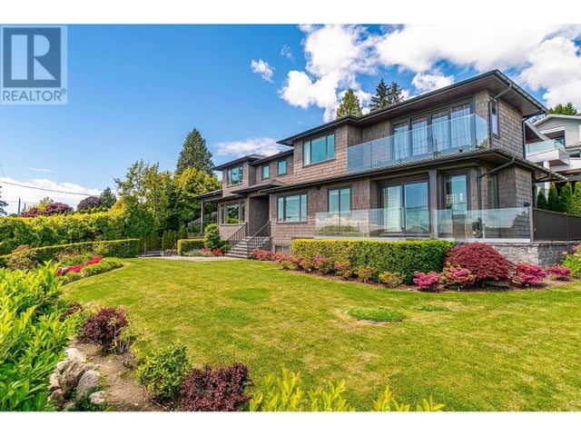 2205 Palmerston Avenue, West Vancouver