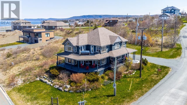 2 Commodore Place, Conception Bay South