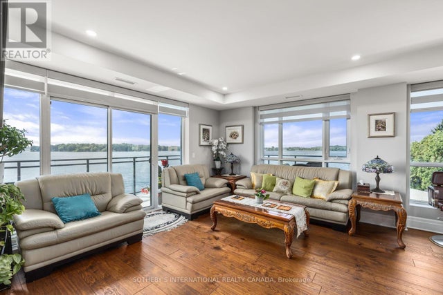 221 - 129b South St Street, Gananoque