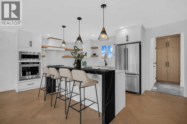 3623 Logan Crescent Sw, Calgary