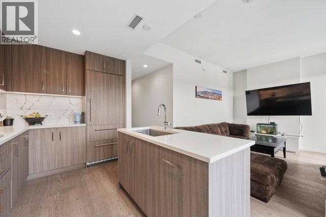 508 528 W King Edward Avenue, Vancouver