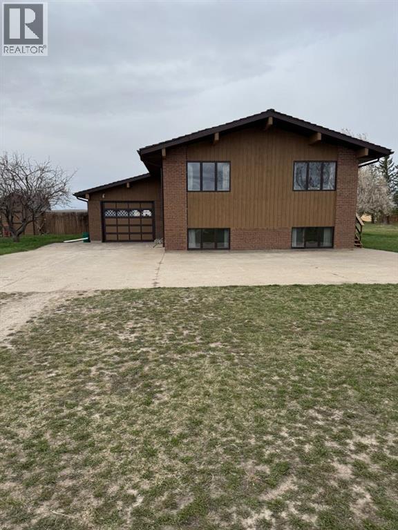 214015 Twp Rd 52, Cardston