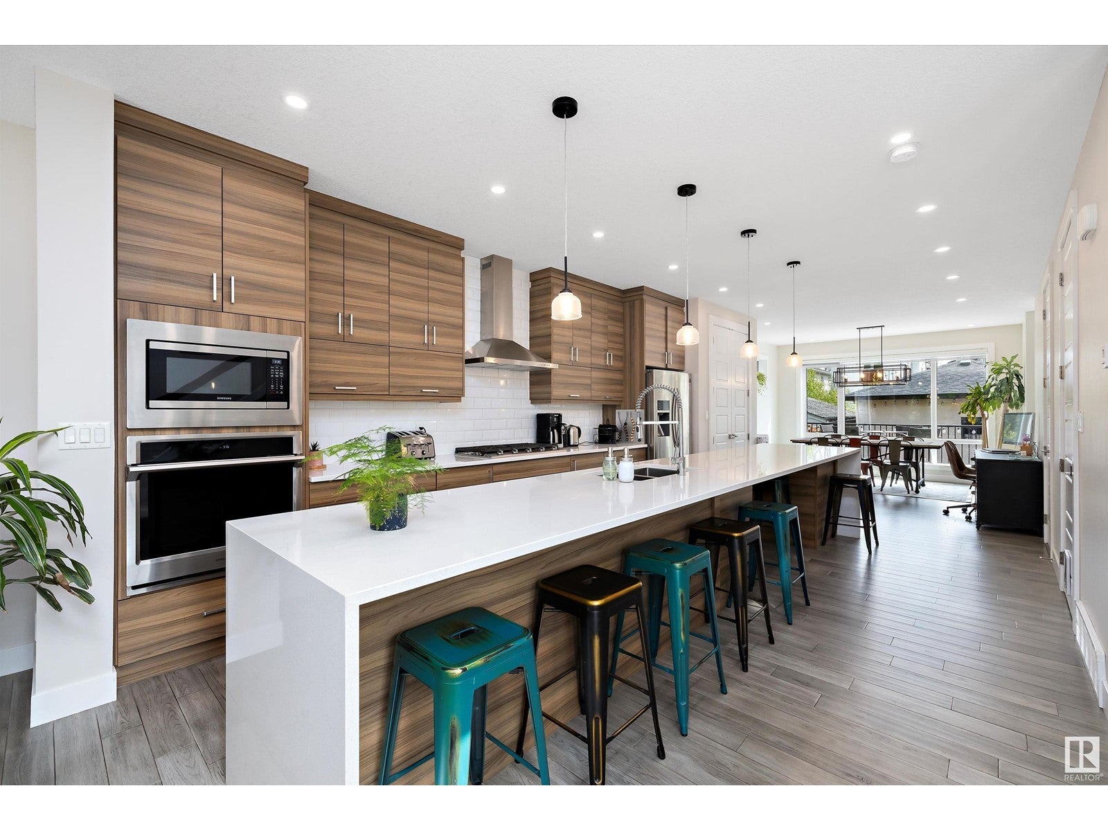 10917 79 Av Nw, Edmonton