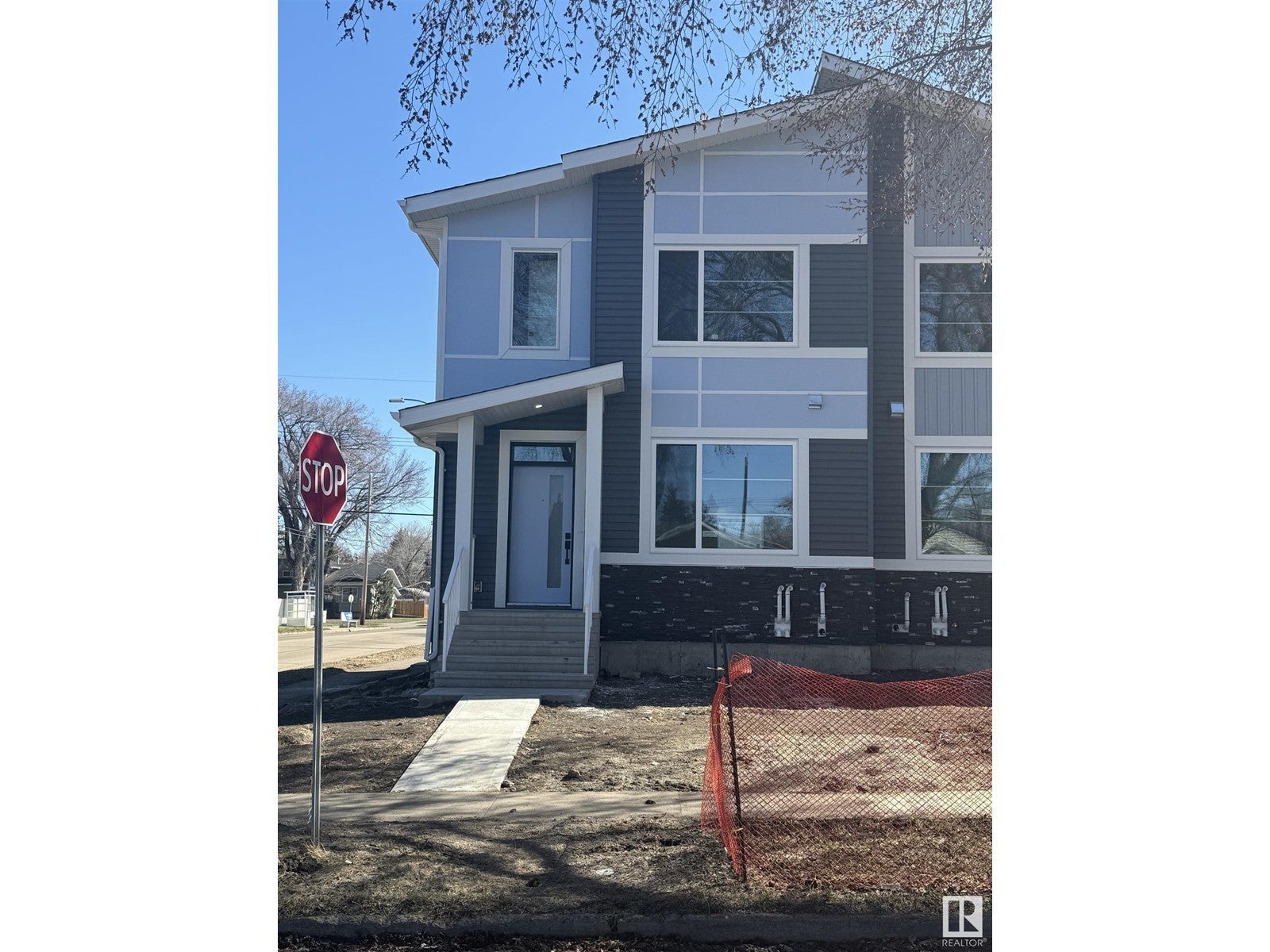 12039 41 St Nw, Edmonton