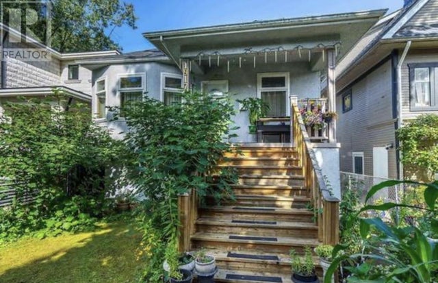 1917 E 22nd Avenue, Vancouver