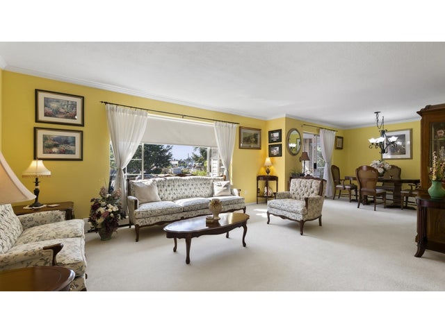 210 32145 Old Yale Road, Abbotsford