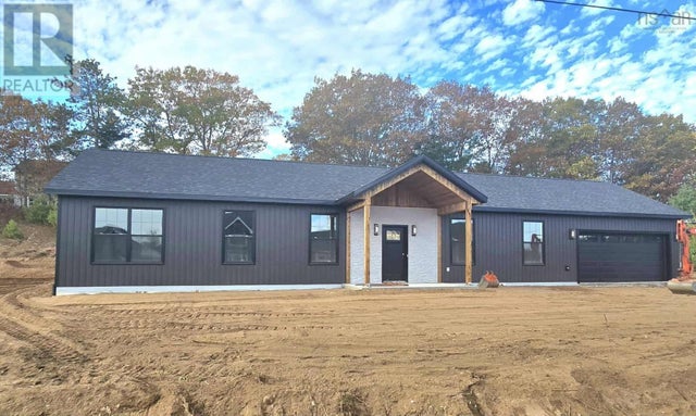 16 Cynthia Drive|champlain Heights, Kingston