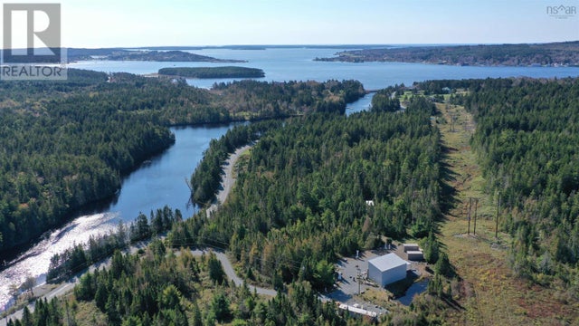 520 Indian Path Road, East Lahave