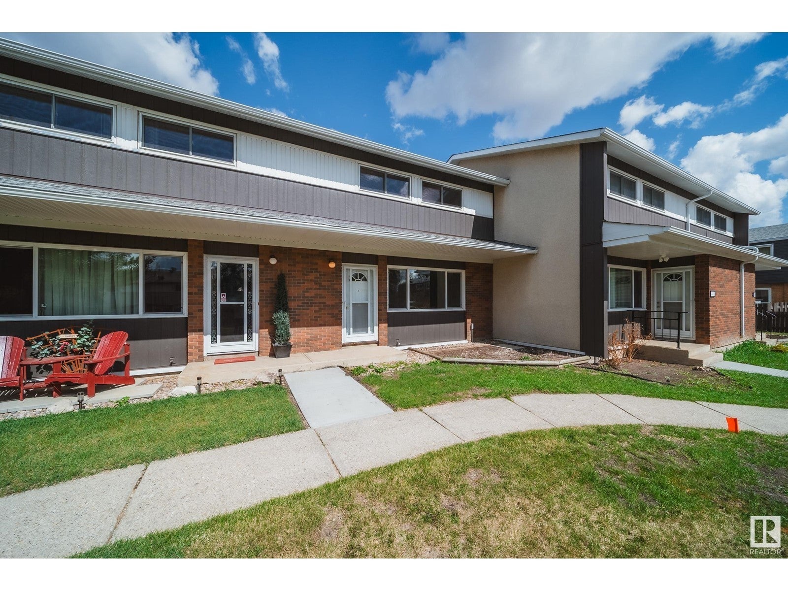 5719 144 Av Nw, Edmonton