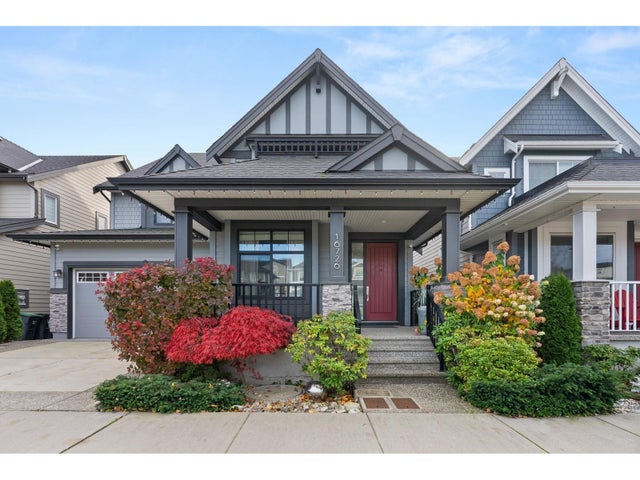 16726 18 Avenue, Surrey
