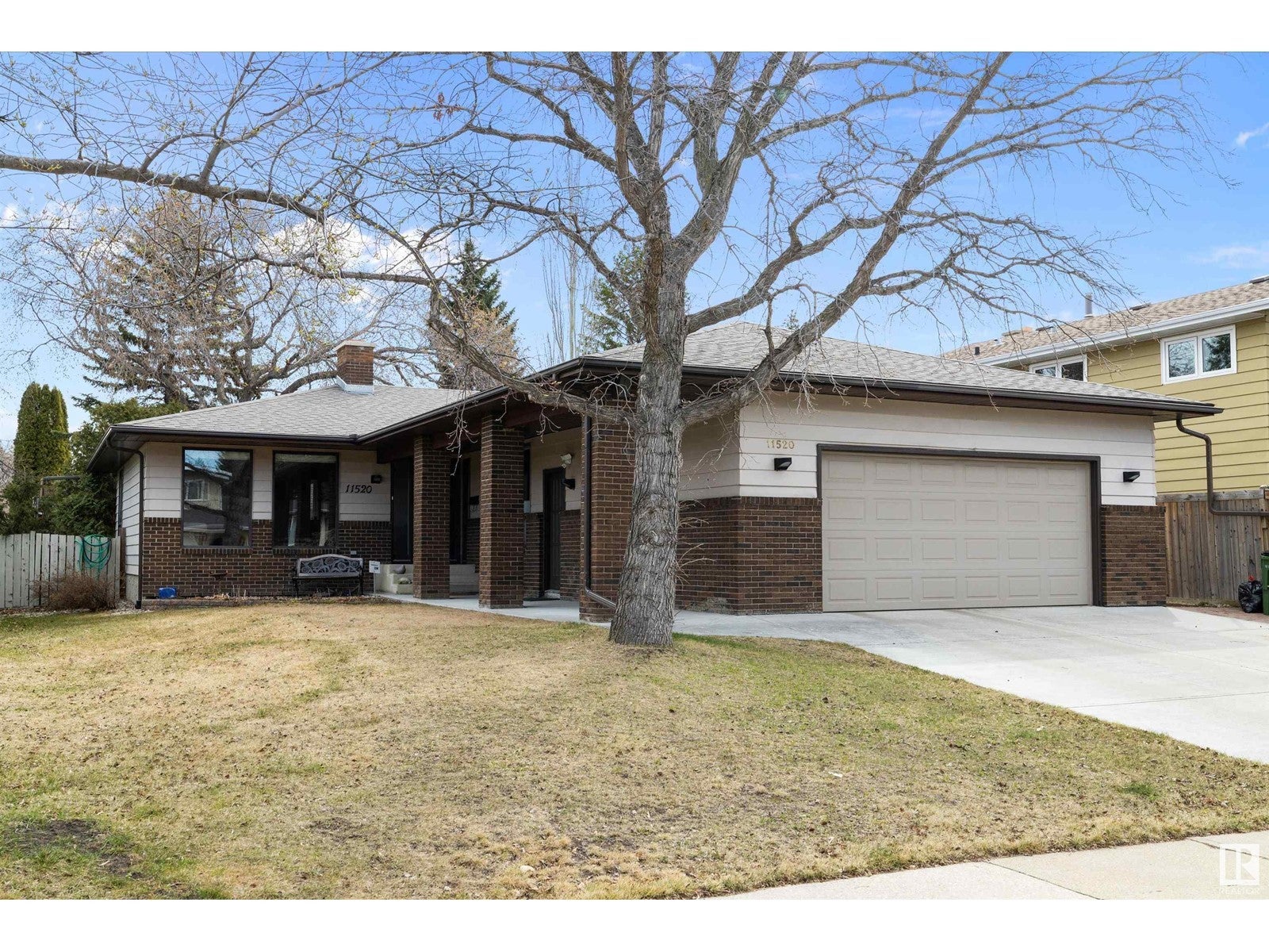 11520 24 Av Nw, Edmonton