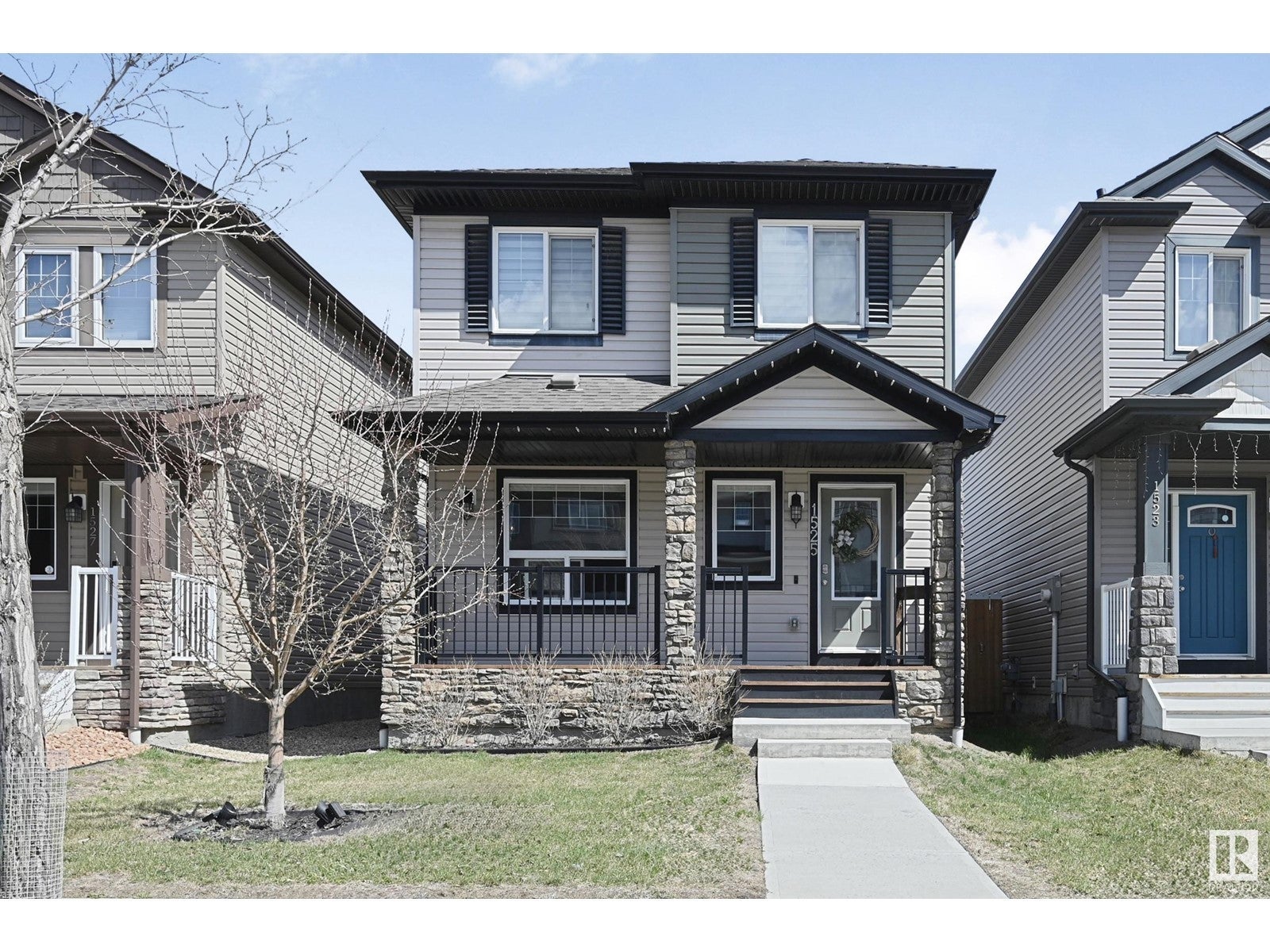 1525 Tamarack Bv Nw, Edmonton