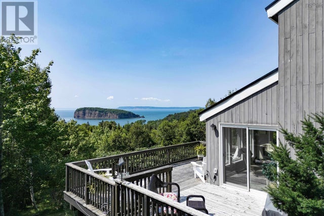 72 Spring Tide Lane, Two Islands