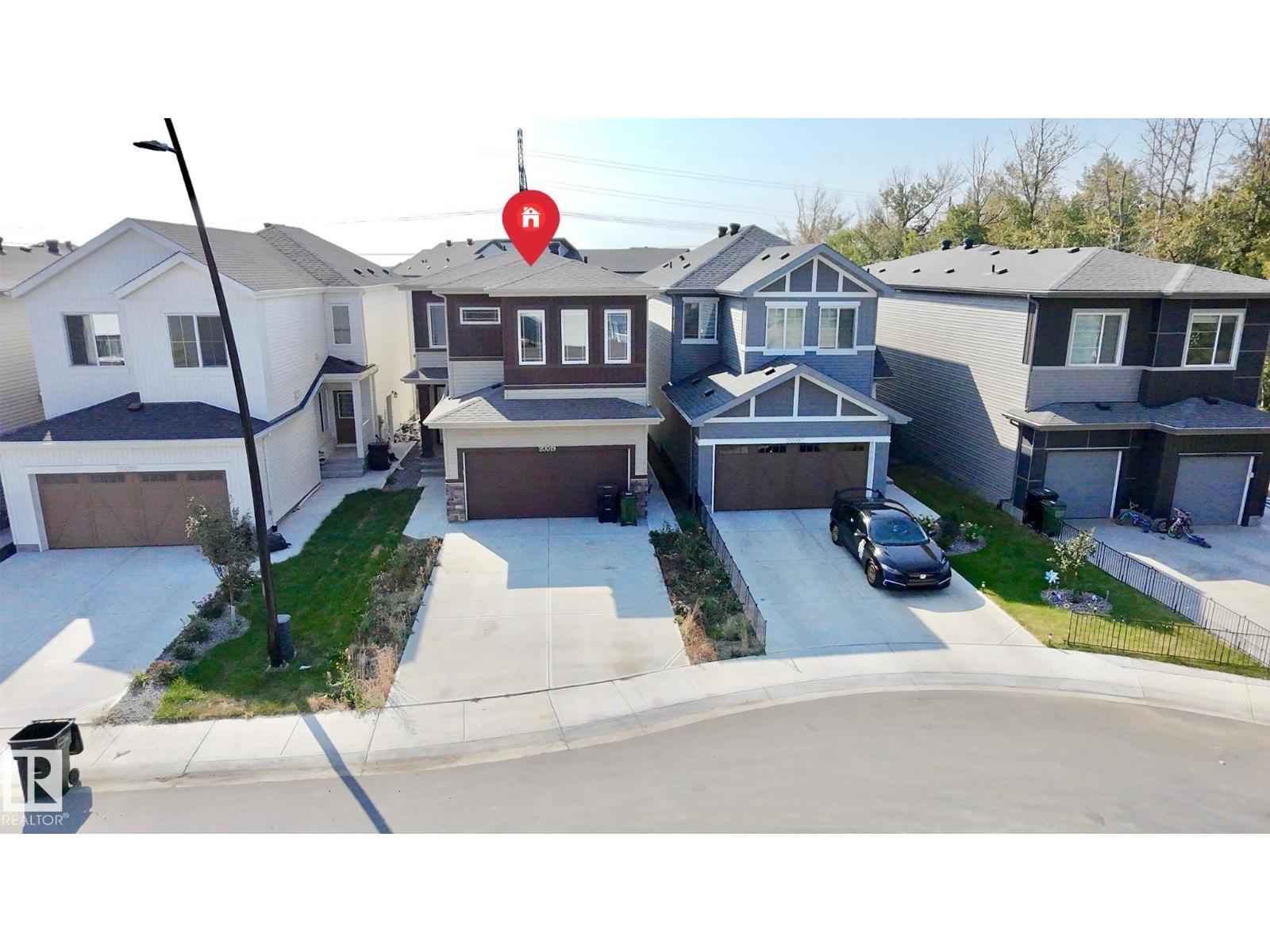 20019 31 Av Nw, Edmonton