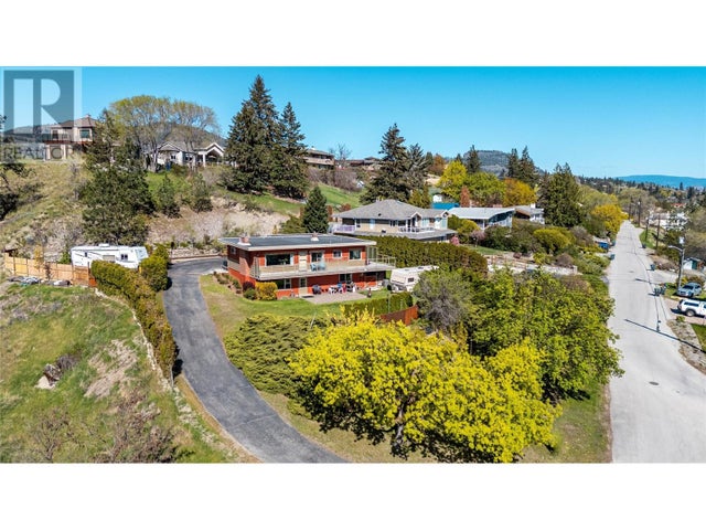 13006 Bristow Road, Summerland