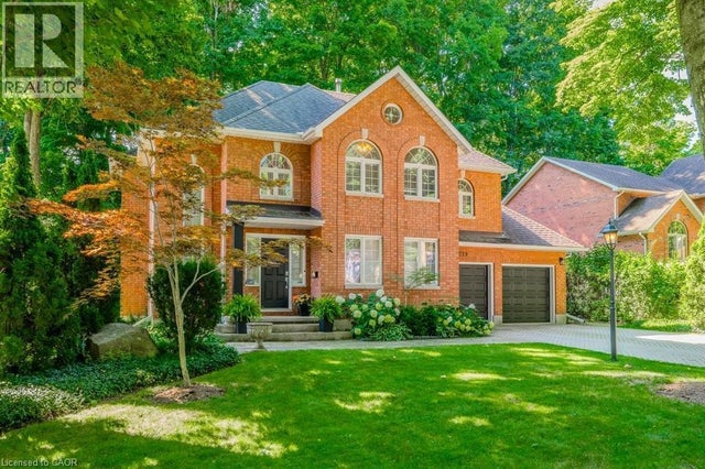 219 Corrie Crescent, Waterloo